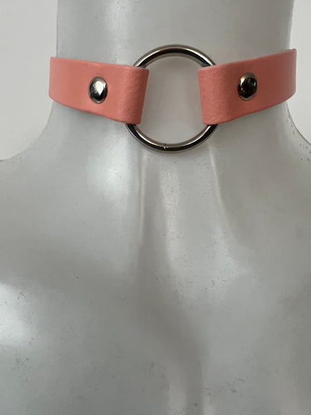Choker með hring - Margir litir
