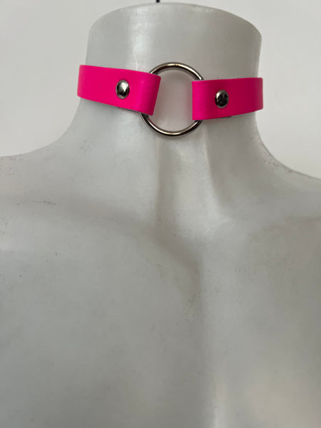 Choker með hring - Margir litir