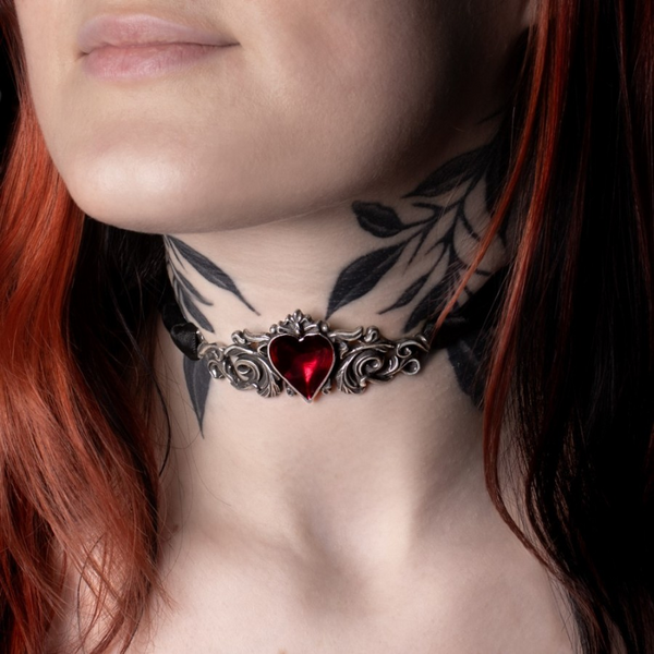 Betrothal Choker