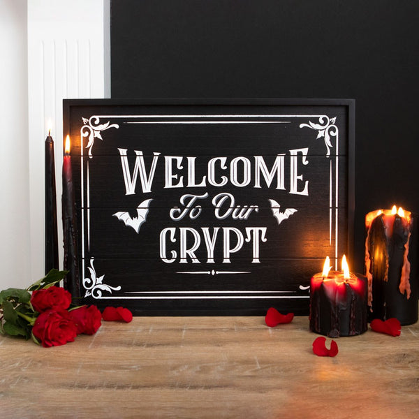 Welcome To Our Crypt Veggskilti