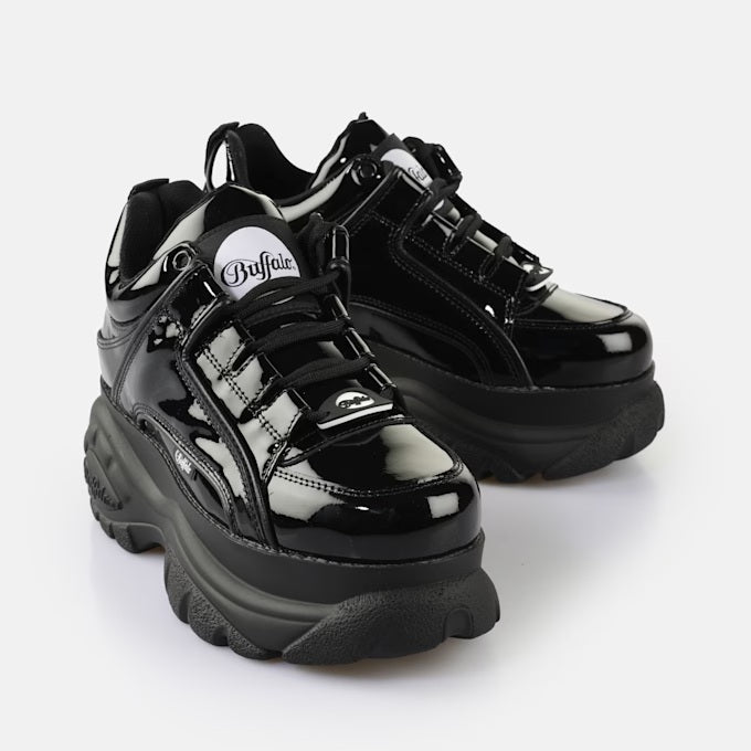 Buffaló Classic Skór LAKK - Leður