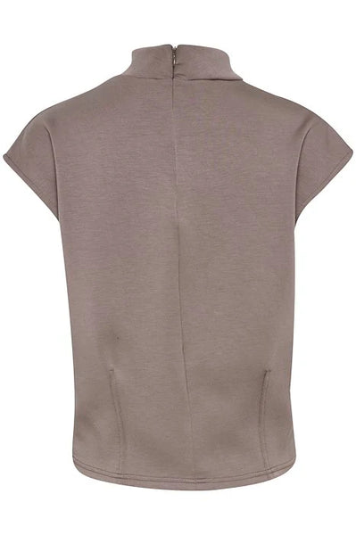 Chabrina Toppur - Iron