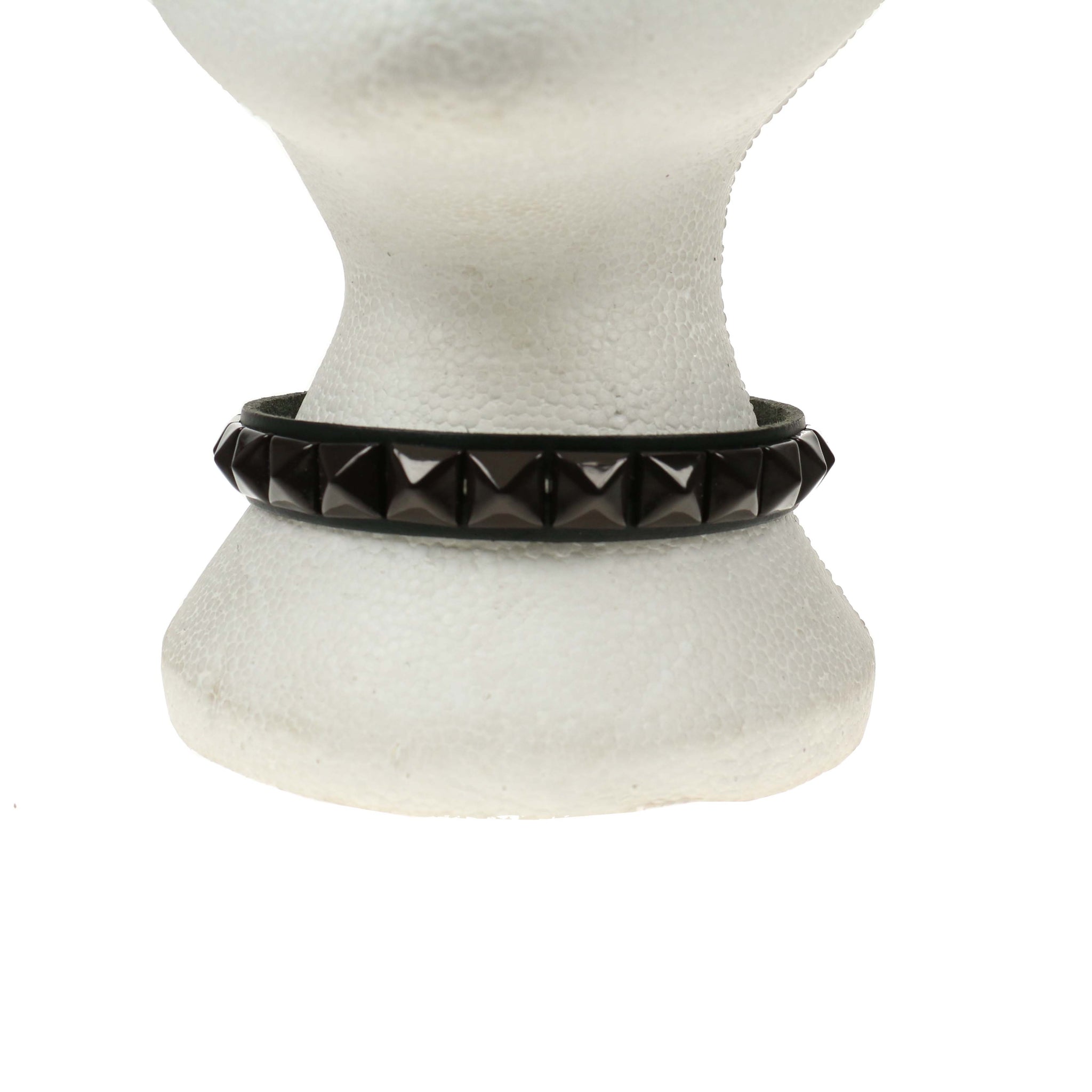 Svartur Píramída Choker