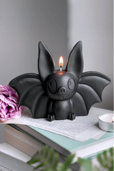 Night Creature kerti