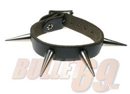 1 Row Medium Cone Leather Armband